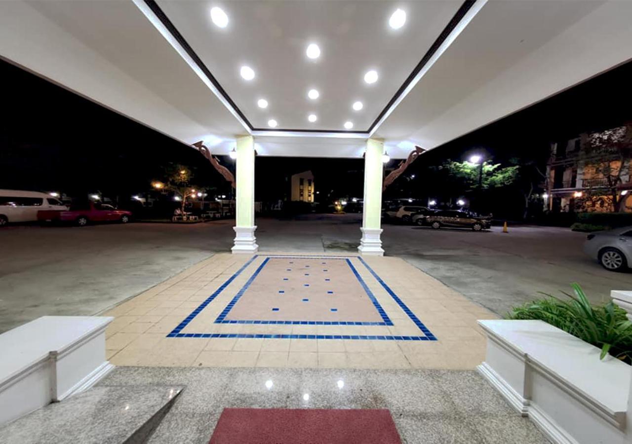 I Boutique Hotel Pluakdeng Kültér fotó