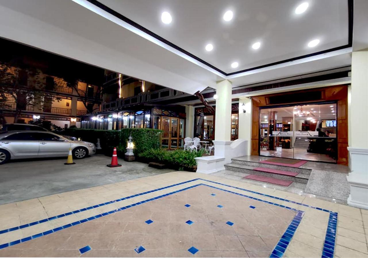 I Boutique Hotel Pluakdeng Kültér fotó